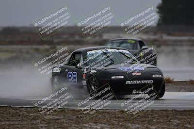 media/Nov-15-2025-CalClub SCCA (Sat) [[7bfa5a7151]]/Race/Group 4/